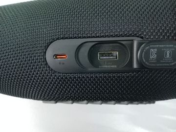 01-200744875: Jbl charge 5