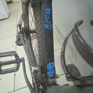 01-200753329: Pride marvel 7.1 2022 / рама m чорний