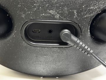 Б/в Акустика Harman/Kardon onyx studio 3 01-200785143