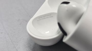 Б/в Навушники Apple airpods 4 01-200789677