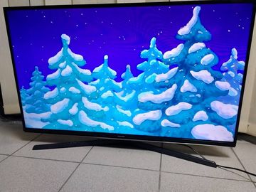 Б/в Телевізор Samsung ue40j6240 01-200802464