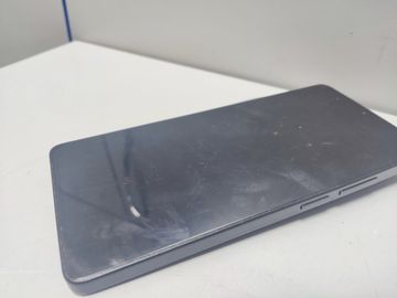 Б/в Мобільний телефон Xiaomi poco m6 pro 12/512gb 01-200805169