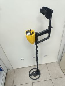 Б/в Металошукач Без Виробника metal detector 01-200815459