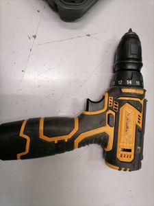 Б/в Шурупокрут M?Chtz mcd-12q-li 01-200828620