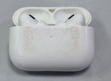 Б/в Навушники Apple airpods pro 2nd generation with magsafe charging case usb-c 01-200833142