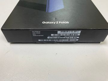 Б/у Мобильный телефон Samsung galaxy fold6 12/256gb 01-200844790