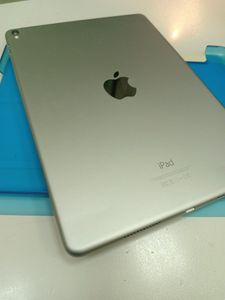 Apple a1673 ipad pro 9.7 wi-fi 32gb