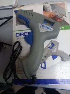 Б/в Клейовий пістолет Dremel 910 01-200884555