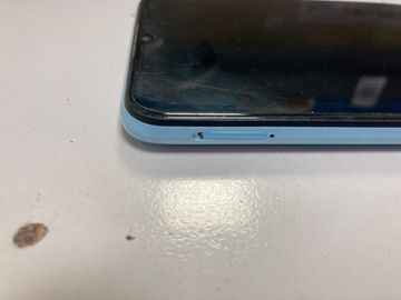 Б/в Мобільний телефон Realme narzo 50a rmx3430 4/64gb 01-200886450