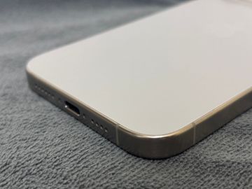 Б/в Мобільний телефон Apple iphone 15 pro max 512gb 01-200894214