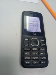 Б/у Мобільний телефон Fly ff180 01-200894432