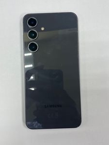Б/в Мобільний телефон Samsung galaxy s24 fe 8/256gb 01-200903772