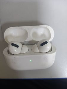 Б/в Навушники Apple airpods pro 01-200909343