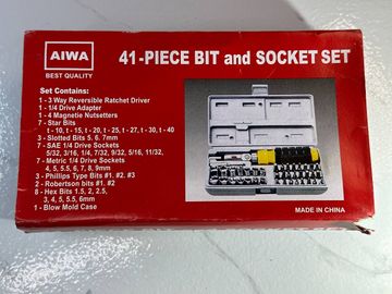 Б/в Набір інструментів Aiwa 41-piece bit 01-200910075