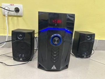 Golden Field la-027m 2.1