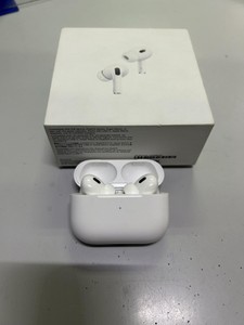 Б/в Навушники Apple airpods pro 2nd generation with magsafe charging case usb-c 01-200938148