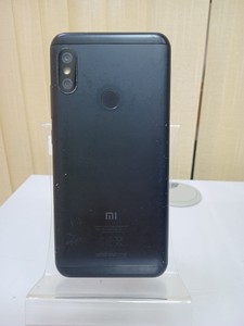 Б/в Мобільний телефон Xiaomi mi a2 lite 4/64gb 01-200947007