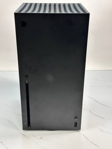 Б/в Ігрова приставка Microsoft xbox series x 1tb 01-200938037