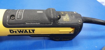 Б/у Угловая шлифмашина Dewalt dwe4369 01-200958672
