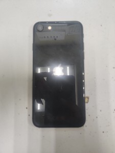 Б/у Мобільний телефон Apple iphone se 2020 64gb 01-200968009