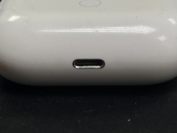 Б/в Навушники Apple airpods pro 2nd generation with magsafe charging case usb-c 01-200846339