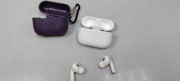 Б/у Навушники Apple airpods pro 2nd generation with magsafe charging case usb-c 01-200974719