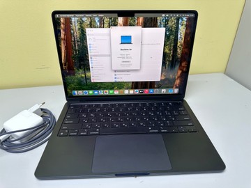 Б/в Ноутбук Apple macbook air 13,6" m2 2022 01-200990448