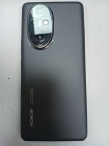 Б/в Мобільний телефон Honor 200 pro 12/512gb 01-201007353