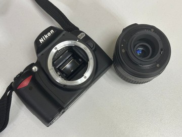 Nikon d40x / dx af-s nikkor 18-55mm 1:3.5-5.6g