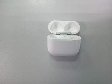 Б/в Навушники Apple airpods 4 01-201028096