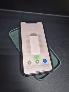 Б/у Мобільний телефон Apple iphone 11 64gb 01-201032300