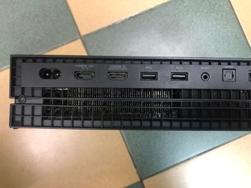 Б/в Ігрова приставка Microsoft xbox one x 1tb 01-201031759