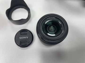 Б/у Фотообъектив Sony sony fe 28mm f/2 01-201054144