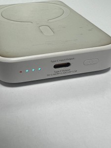 Б/в Повербанк Baseus magnetic mini air magsafe 6000mah 20w ppcxm06a 01-201077161