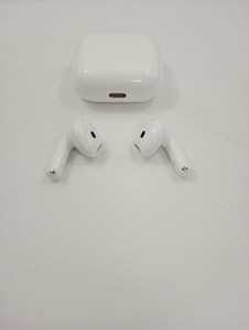 Б/в Навушники Apple airpods 4 01-201086465
