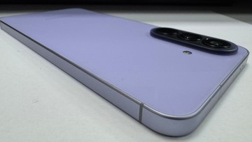 Б/в Мобільний телефон Samsung galaxy a57 5g 8/256gb 01-201090559