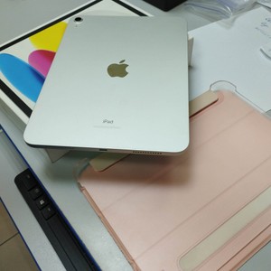 Б/в Планшет Apple ipad 10.9 2022 wi-fi 64gb 01-201107000