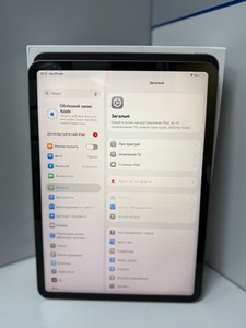 Б/в Планшет Apple ipad pro 11 2020 wi-fi 256gb 01-201107044