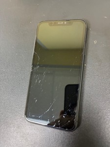 Б/в Мобільний телефон Apple iphone 11 64gb 01-201117233