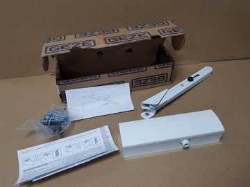 Б/в Доводчик дверний Geze ts 1500 01-201128785