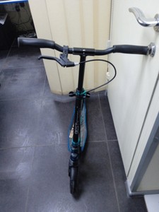 Б/в Електросамокат Best Scooter 43685 бірюзовий 01-201143208