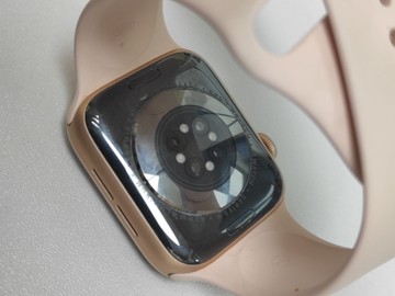 Б/в Смарт-годинник Apple watch se 3 gps 40mm alu. case 01-201131297