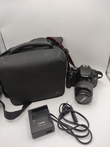 Canon eos 600d + ef-s 18-55mm 1:3.5-5.6 is iii