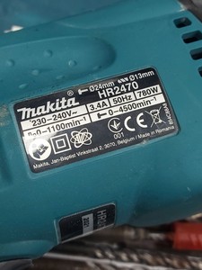 Б/в Перфоратор Makita hr2470 01-201101009