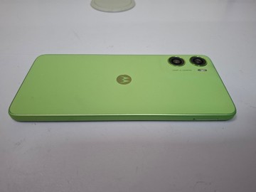 Б/в Мобільний телефон Motorola moto g06 4g 4/64gb 01-201158595