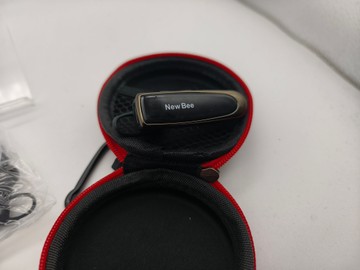 Б/в Bluetooth-гарнітура New Bee lc-b41 01-201152455