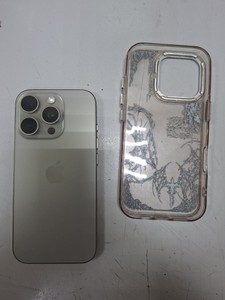Б/в Мобільний телефон Apple iphone 16 pro 256gb 01-201161831