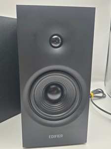 Б/в Акустика Edifier r1080bt 01-201170160