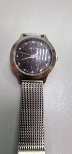 01-19239416: Guess w1197l1