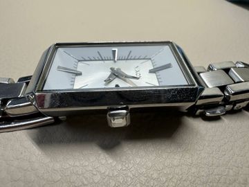 01-18846646: Nixon the paddington watch bent